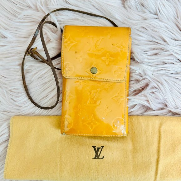 AUTHENTIC LOUIS VUITTON VERNIS WALKER  SHOULDER BAG YELLOW W DUST BAG VINTAGE - Picture 1 of 16